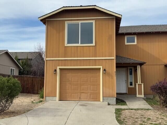 Property Photo: 844 SE Maliah Avenue OR 97741