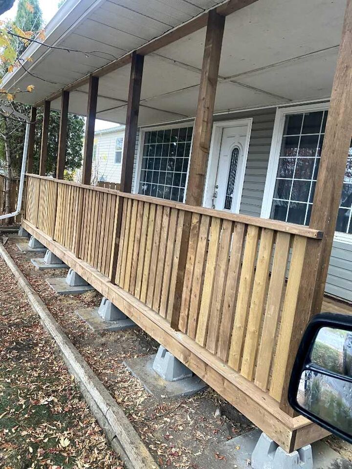 Property Photo:  4924 58 Avenue  AB T0G 1E0 