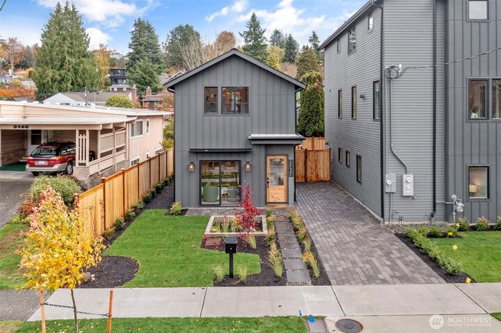 Property Photo: 3404 33rd Avenue W WA 98199