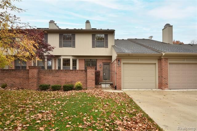 7296 Green Farm Road  West Bloomfield Twp MI 48322 photo