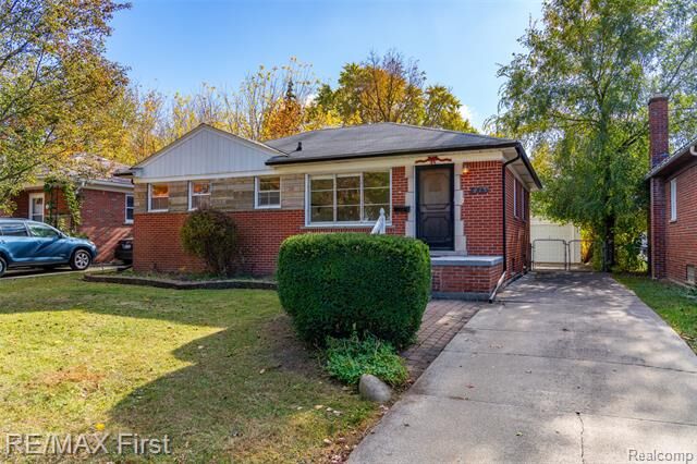 275 Council Avenue  Clawson MI 48017 photo