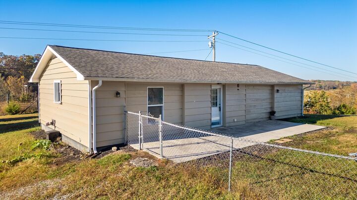 2476 Ladd Springs Road SE  Old Fort TN 37362 photo