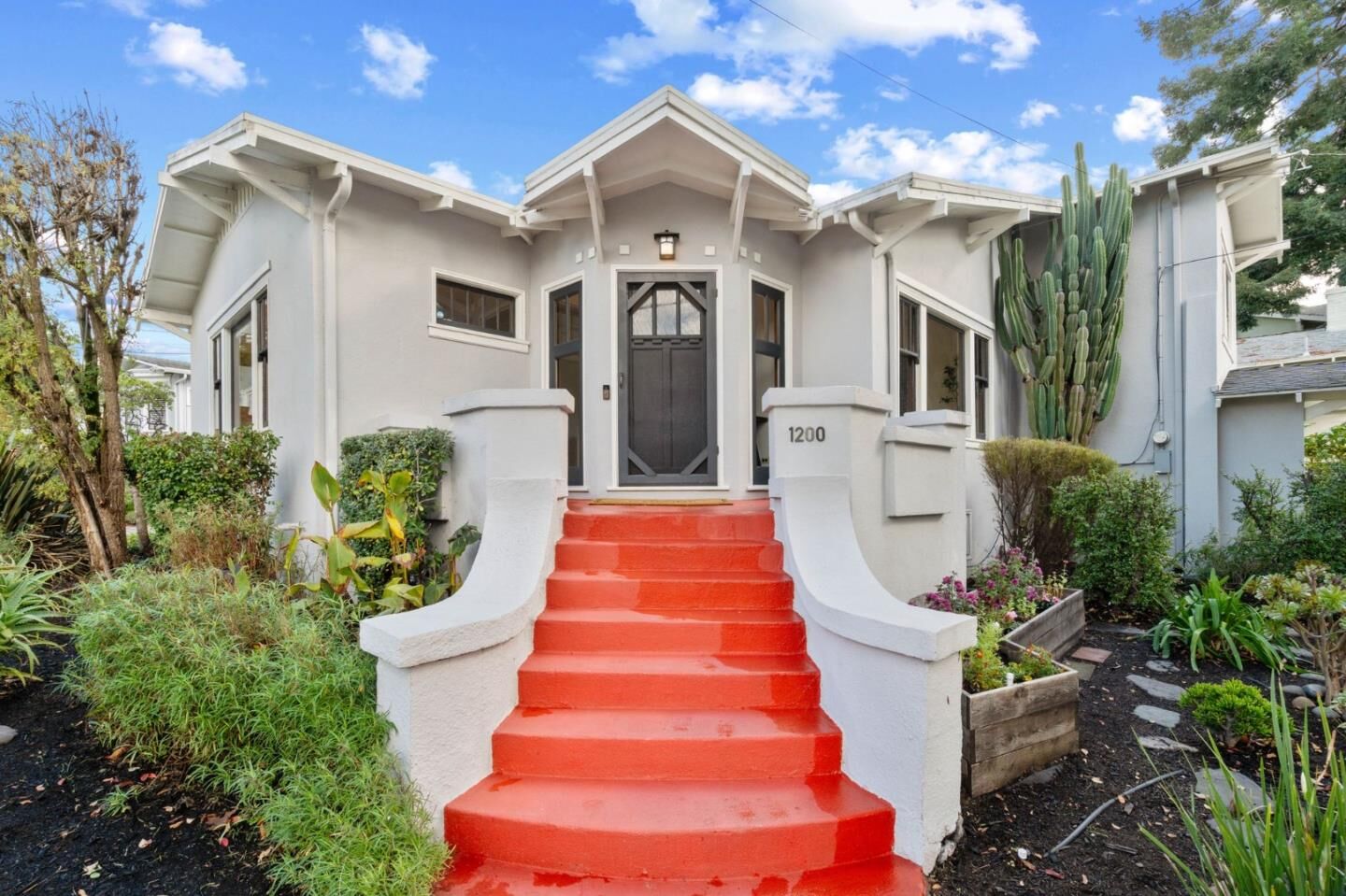Property Photo:  1200 El Centro Avenue  CA 94602 