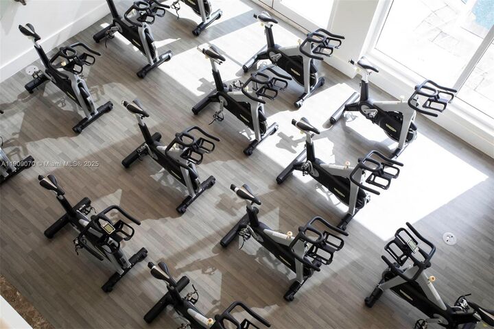 Property Photo: 4775 Collins Ave 1903 FL 33140