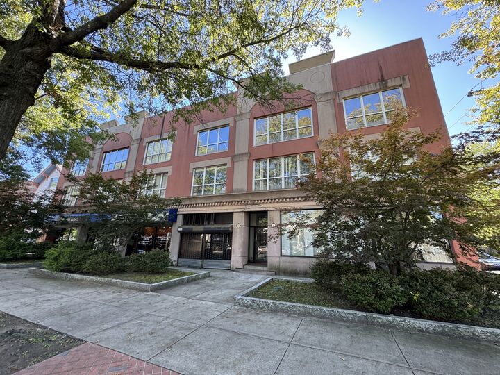 Property Photo: 376 Whalley Avenue CT 06511