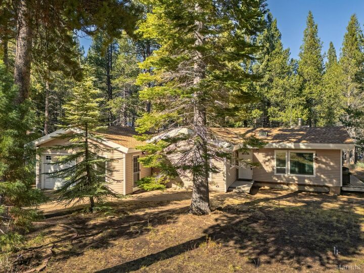 633 Shoshone Street  South Lake Tahoe CA 96150 photo
