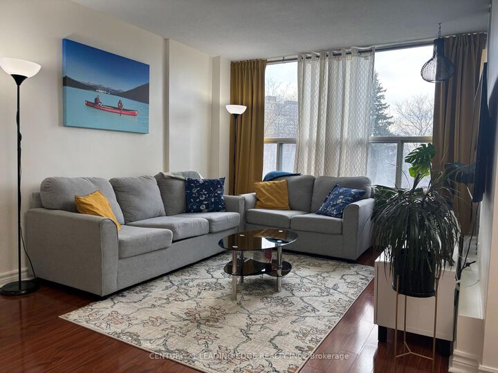 Property Photo:  15 Vicora Linkway N/A 304  ON M3C 1A7 