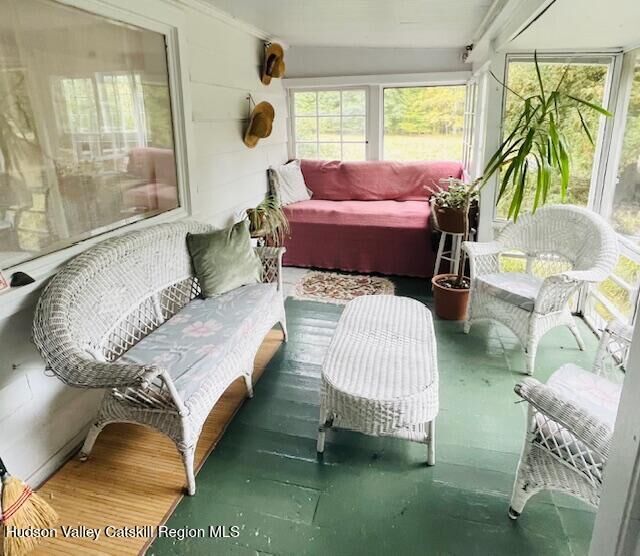 Property Photo:  79 Reynolds  NY 12409 