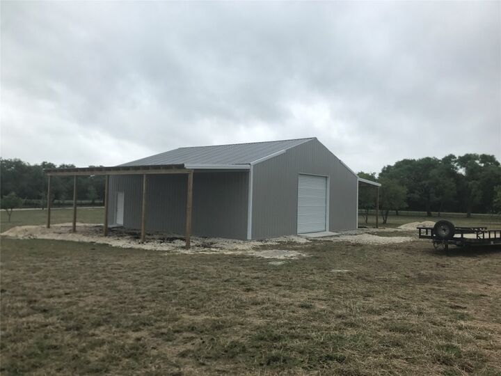 Property Photo:  841 Rolling Hills Drive  TX 78676 