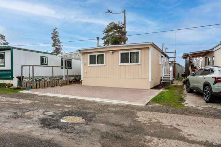 Property Photo:  17900 N Hwy 1 Ms19 Highway  CA 95437 