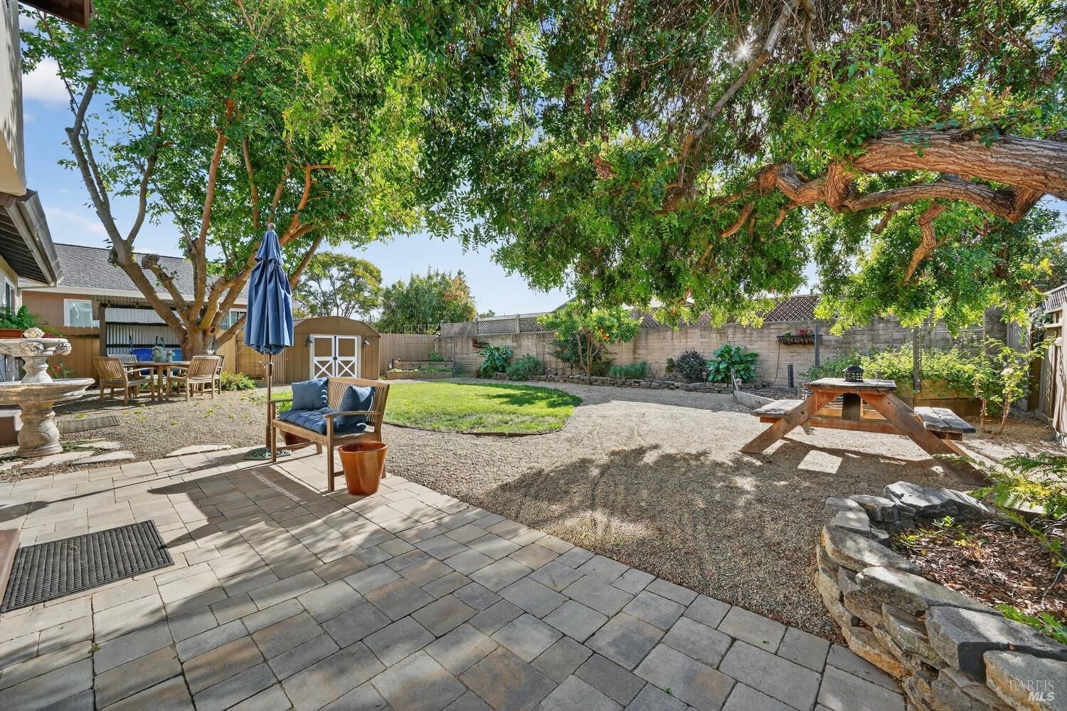 Property Photo: 1020 Catalpa Way CA 94954
