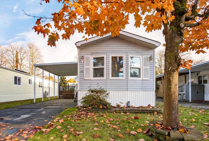 Property Photo: 145 King Edward Street 171 BC V3K 6M6