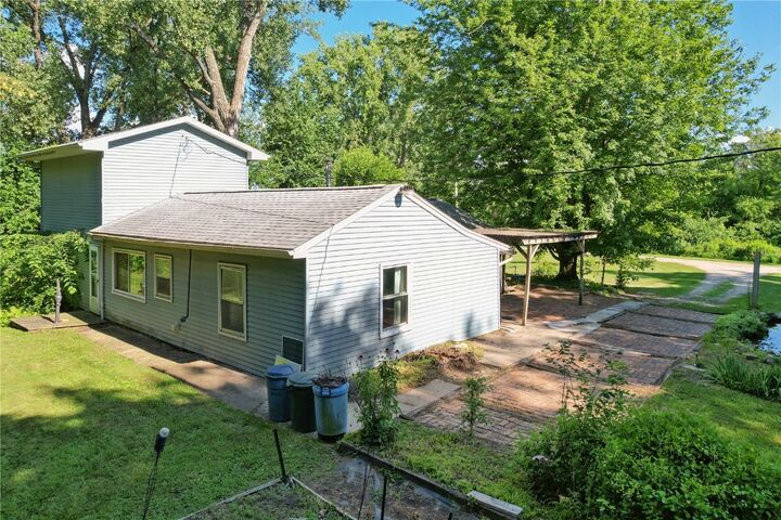 Property Photo:  10205 Feather Ridge Road  IA 52341 