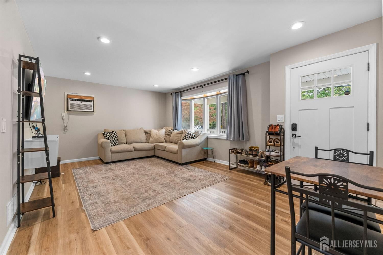 Property Photo:  326 Marlboro Road  NJ 08857 