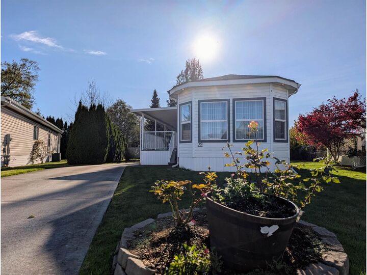 Photo de la propriété:  7610 Evans Road 22  BC V2R 2T4 