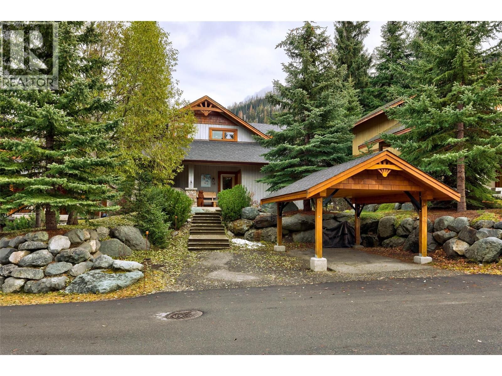 Property Photo: 2715 Fairways Drive 13 BC V0E 5N0