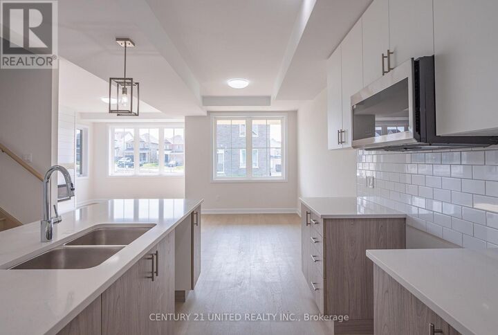 Property Photo: 307 Mullighan Gardens ON K9K 0H2