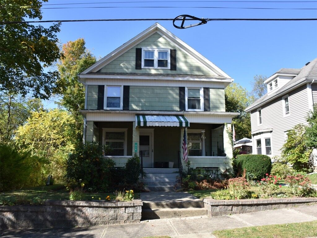 Property Photo: 676 Cullum Street PA 16335
