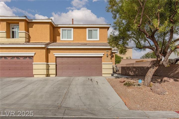 Property Photo: 550 Twilight Blue Avenue NV 89032