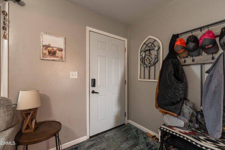 Property Photo: 106 11th Street NW ND 58554