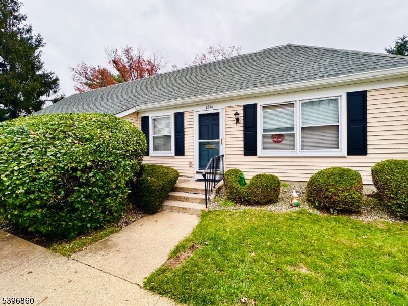 Property Photo:  234 Marblehead Ln A  NJ 08831 