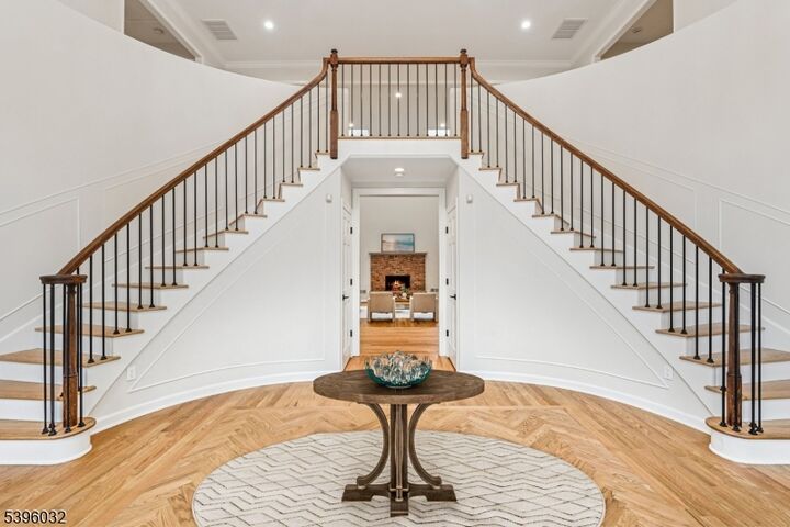 Property Photo: 1163 Lawrence Ave NJ 07090