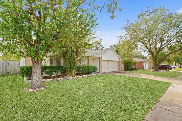 Property Photo:  12831 Newberry Street  TX 77478 