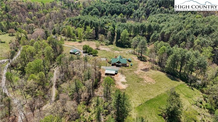 Property Photo: 101 Double Branch Road NC 28631