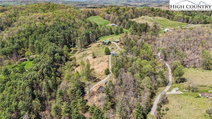 Property Photo: 101 Double Branch Road NC 28631