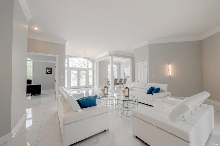 Property Photo:  7233 Stonebridge Road  IN 47630-1714 