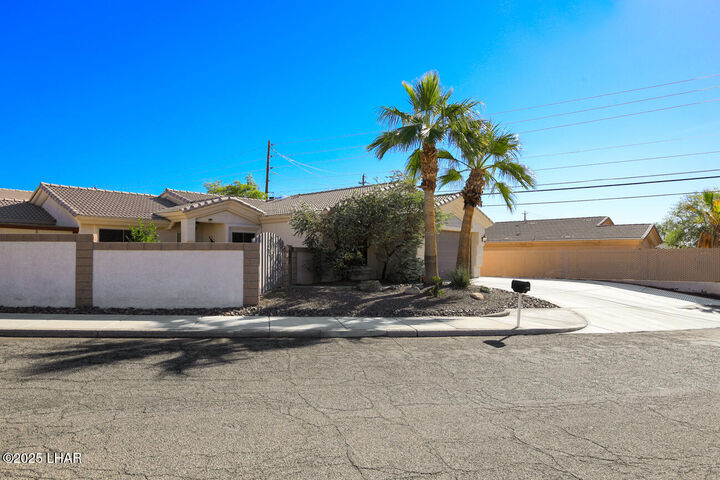 Property Photo:  2680 Bluewater Dr  AZ 86403 