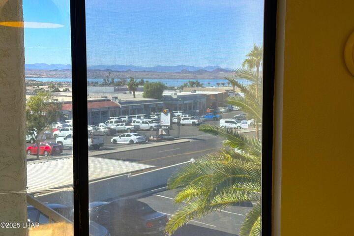 Property Photo:  1989 Mesquite Ave 2  AZ 86403 