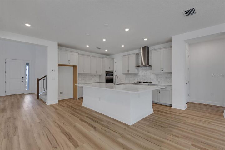 Property Photo: 7578 Seahawk Avenue FL 34241