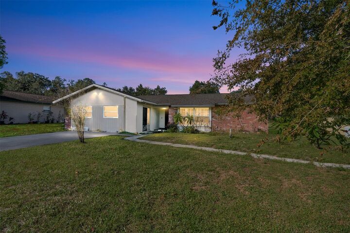 203 Bentbough Drive  Leesburg FL 34748 photo