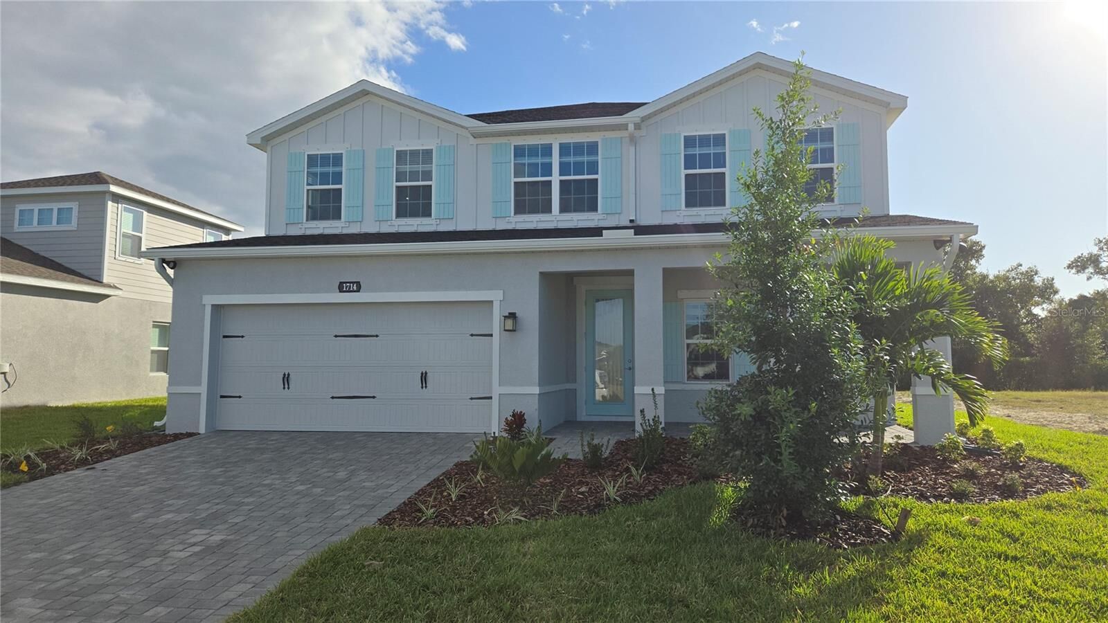 Property Photo: 1714 W Palms Drive FL 33953