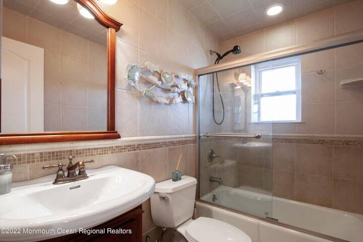 Property Photo:  455 Ocean Boulevard 25  NJ 07740 