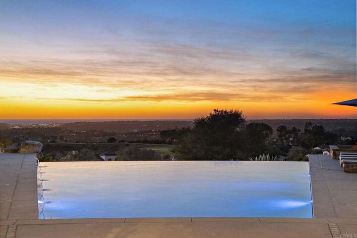 Property Photo:  8114 Sendero De La Pradera  CA 92127 