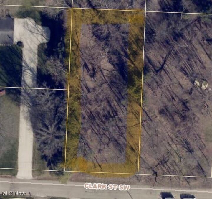 Property Photo: Clark Street SW OH 44646