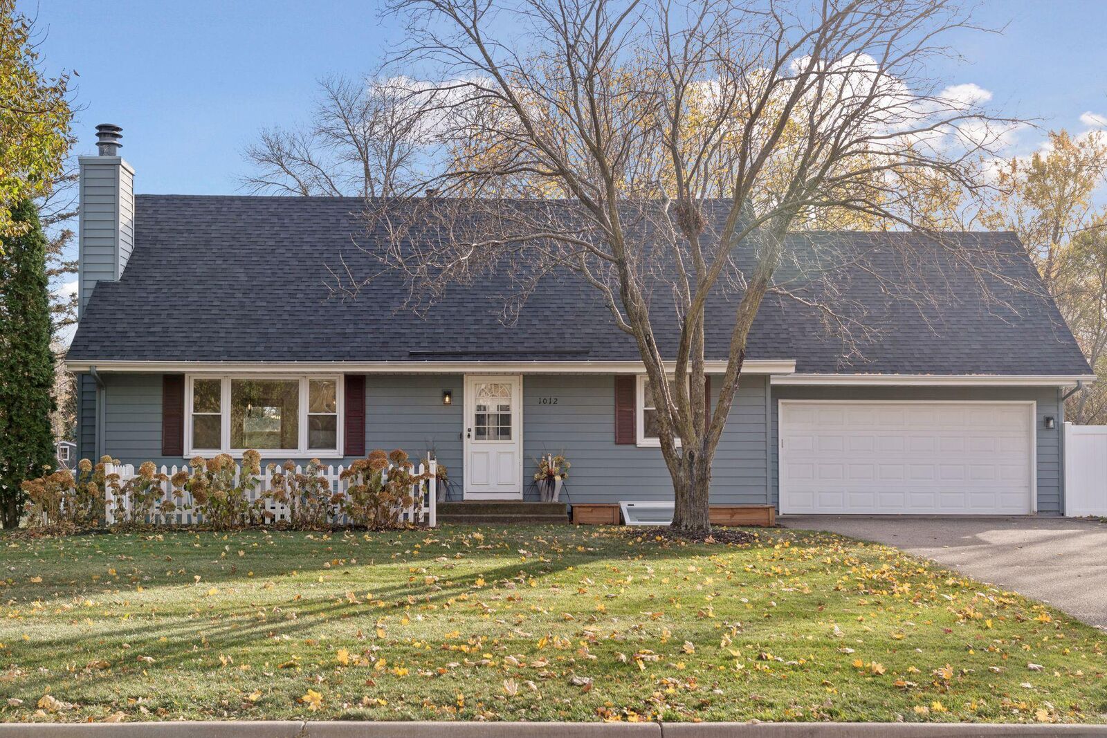 Property Photo: 1012 Heard Avenue MN 55316