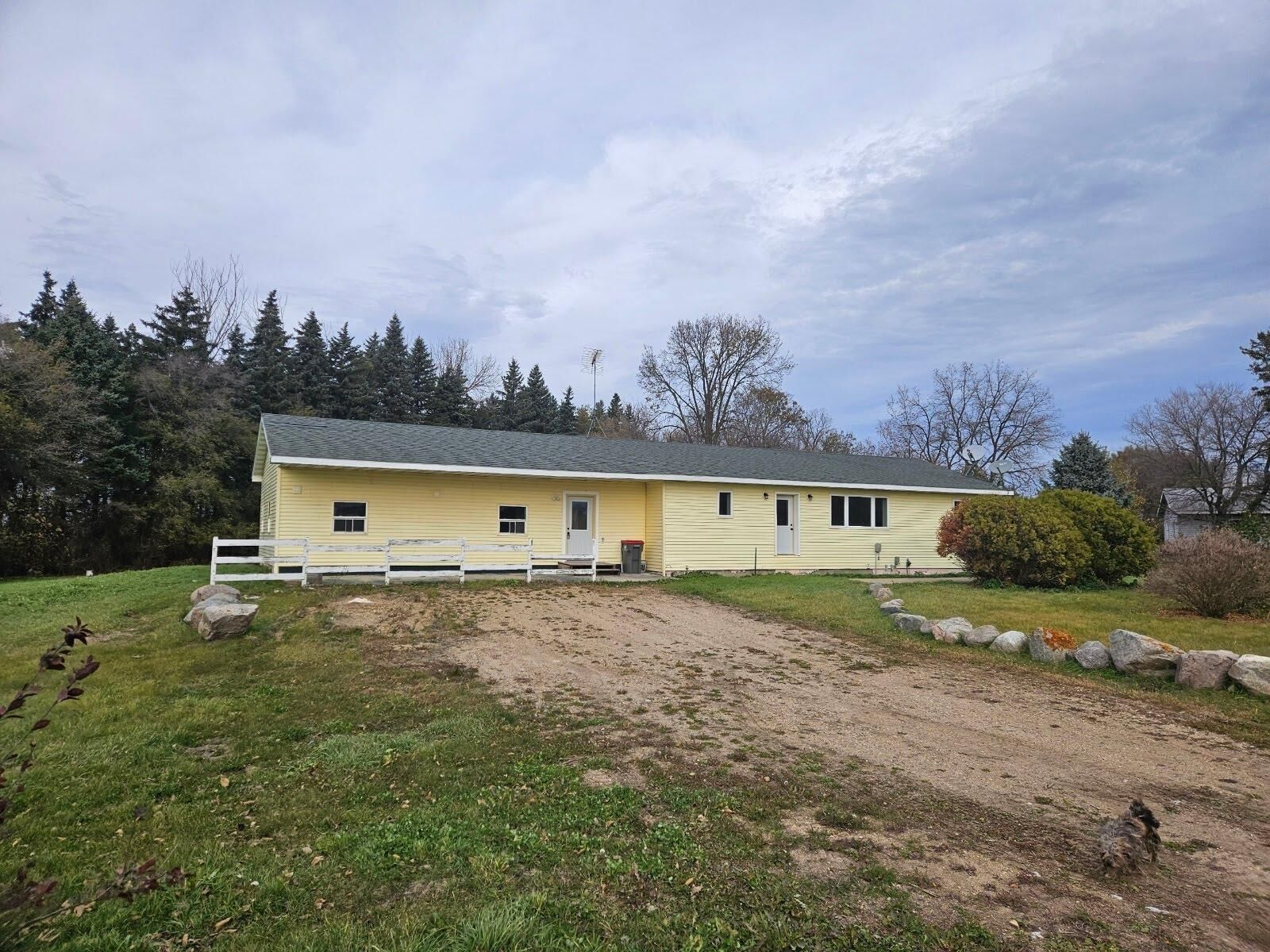 Property Photo: 20575 Tower Hill Road SW MN 56315