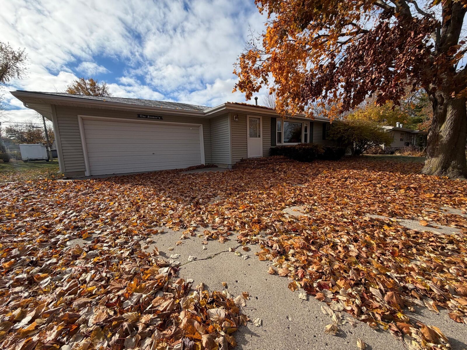 Property Photo: 1507 Plainview Lane MN 56007