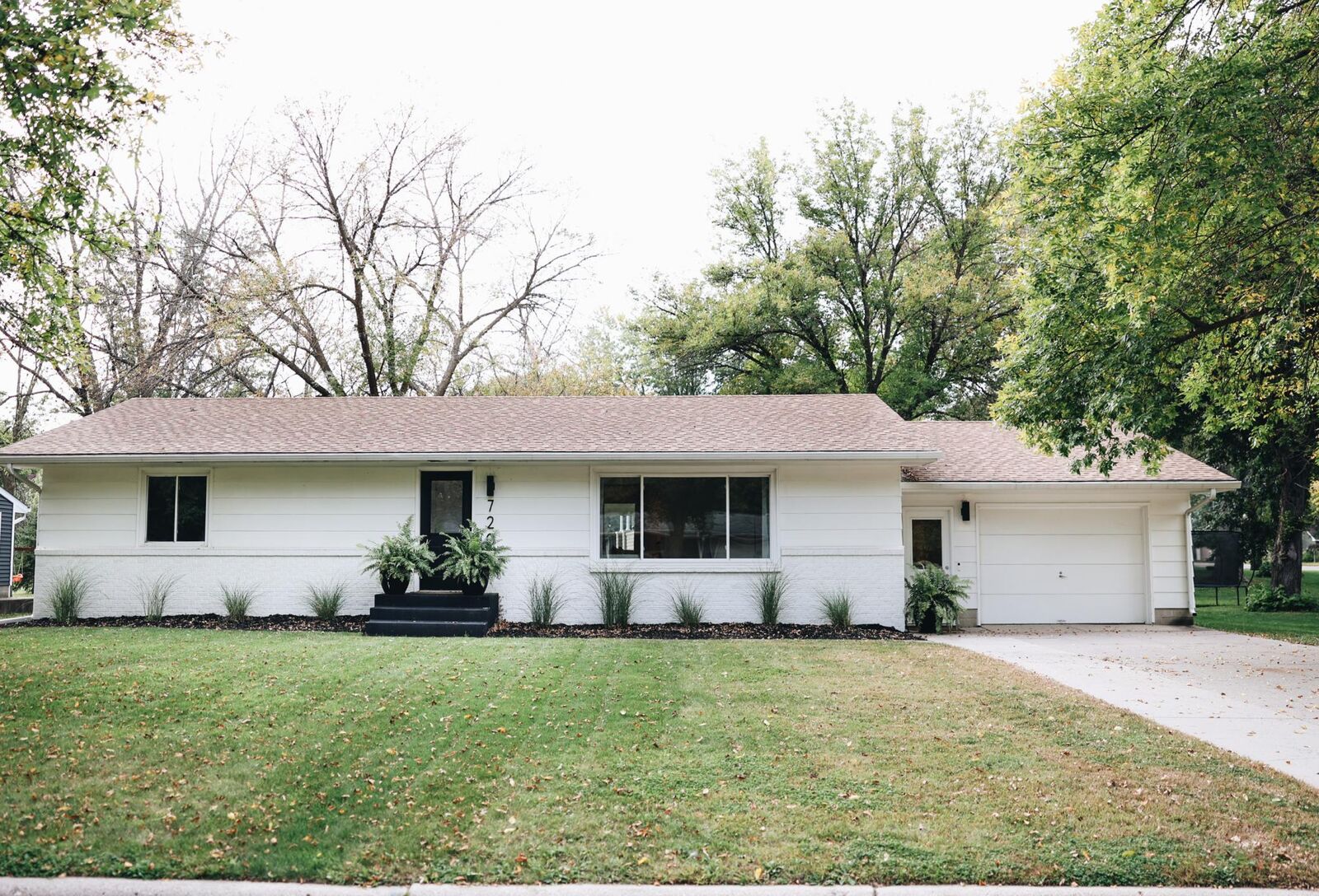 Property Photo:  720 Lantha Avenue SE  MN 55321 