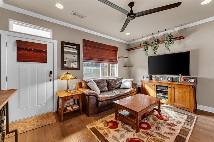 Property Photo: 2028 S Florida Way AR 72701