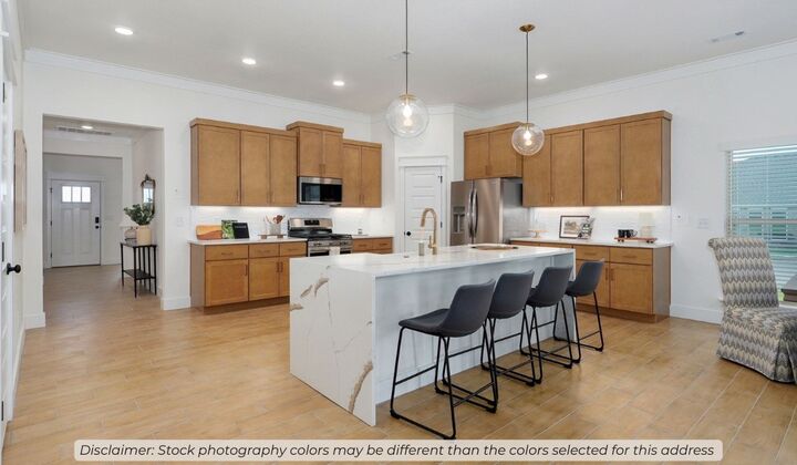 Property Photo: 4331 W Cactus Place AR 72704