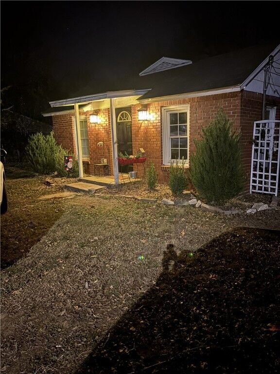 Property Photo: 1611 Central Street AR 72761