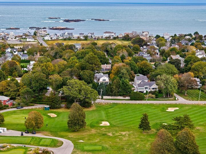 Property Photo: 10 Baileys Cswy MA 02060