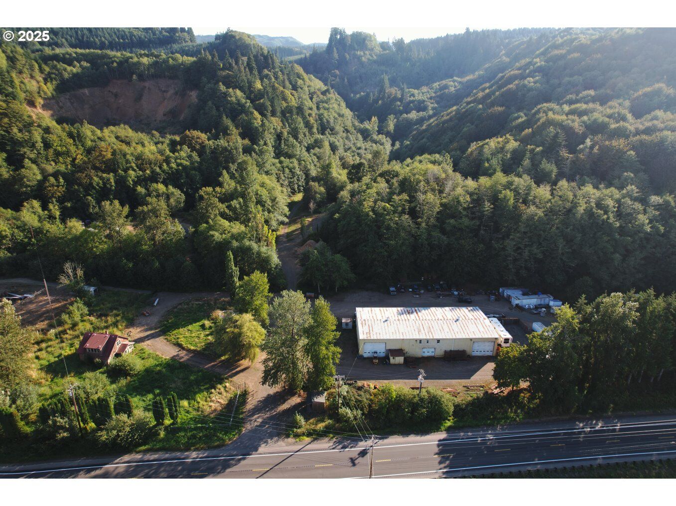 Property Photo:  12592 Highway 30  OR 97016 