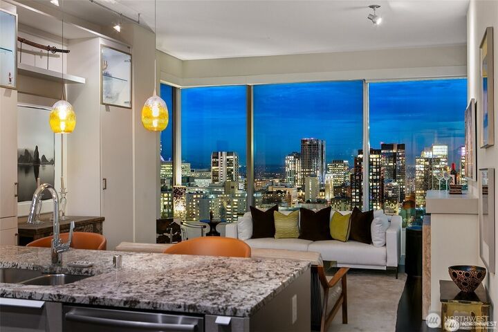 737  Olive Way 3606  Seattle WA 98101 photo