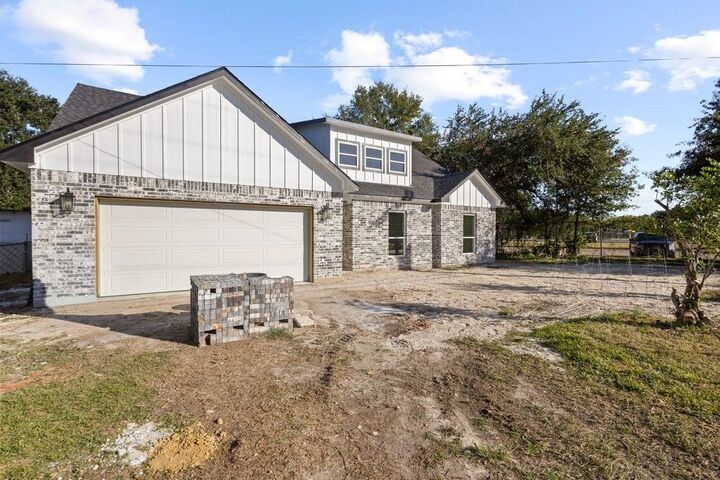 2950 Gulf Street  Beaumont TX 77703 photo