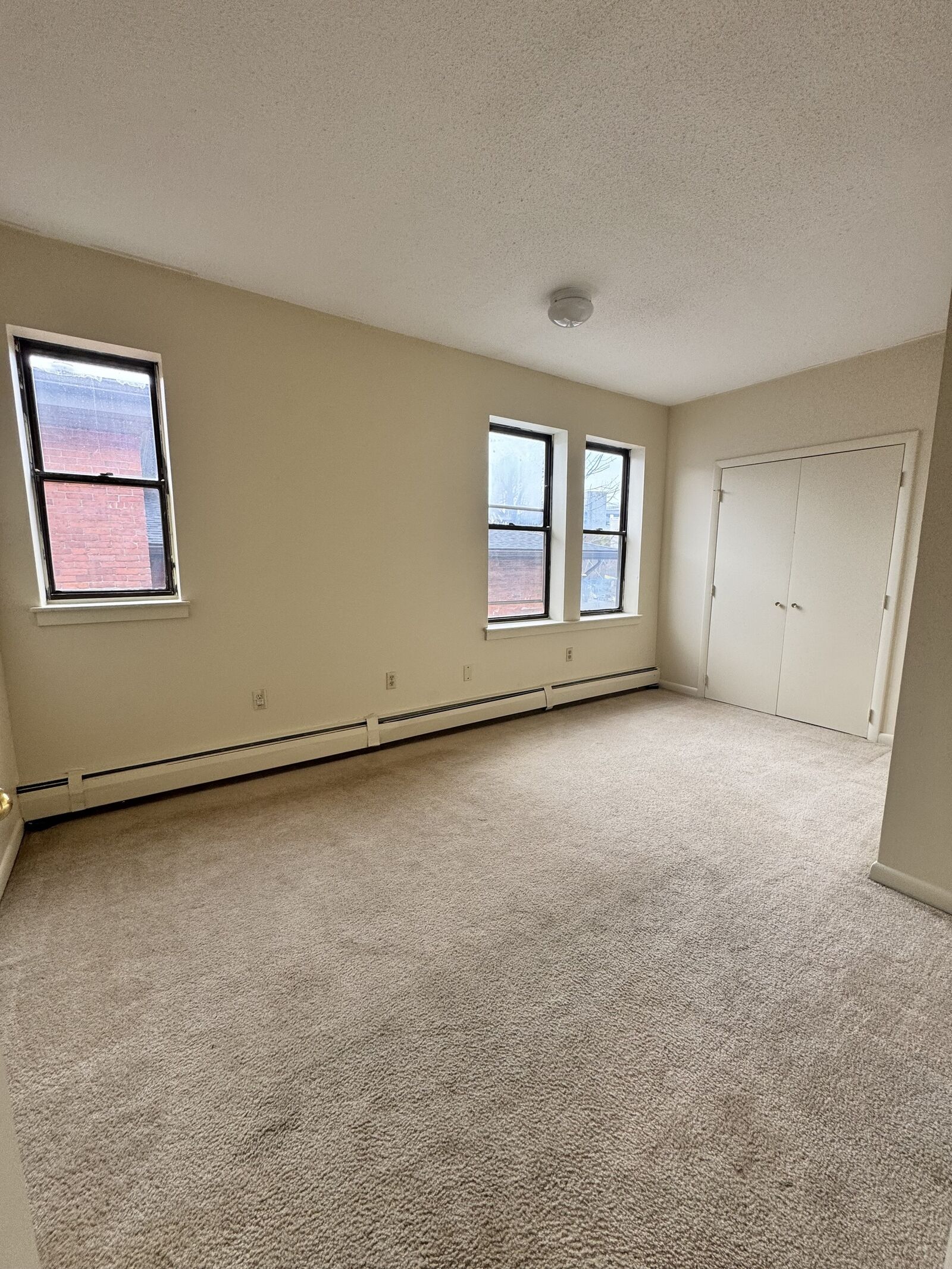 Property Photo:  27 Congress Street 301  CT 06114 